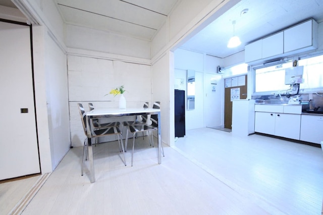 レジデンシャルホテル大久保第一ハウス A