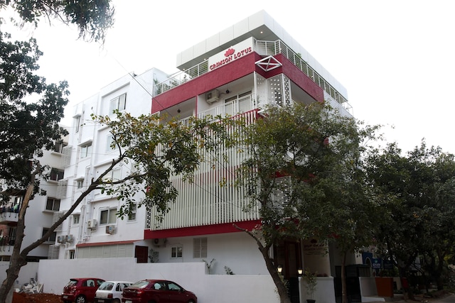 クリムゾン ロータス バンガロール