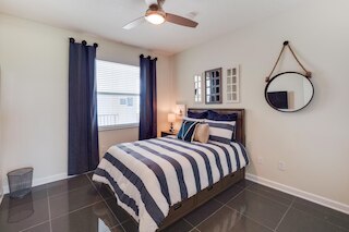 4741CッD- ストーリー レイク