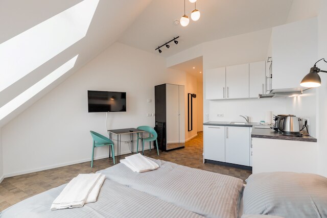 ネナ アパートメンツ ヘルマンプラッツ