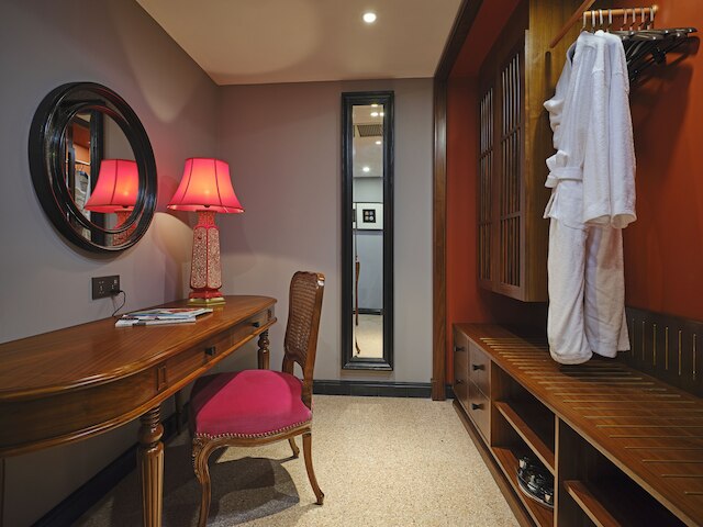 シルク パス グランド フエ ホテル