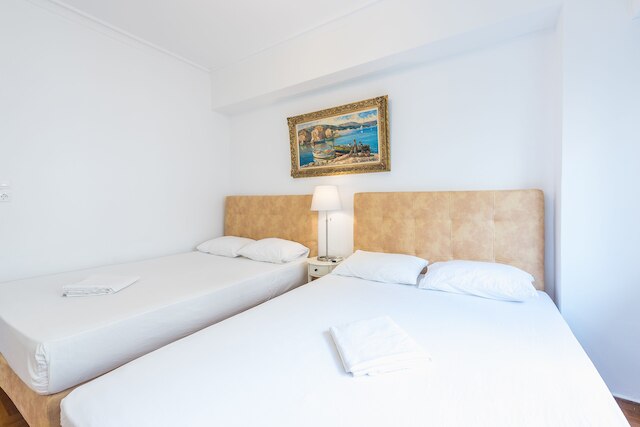 ビクトリア クイーンズ スイーツ アパートメンツ