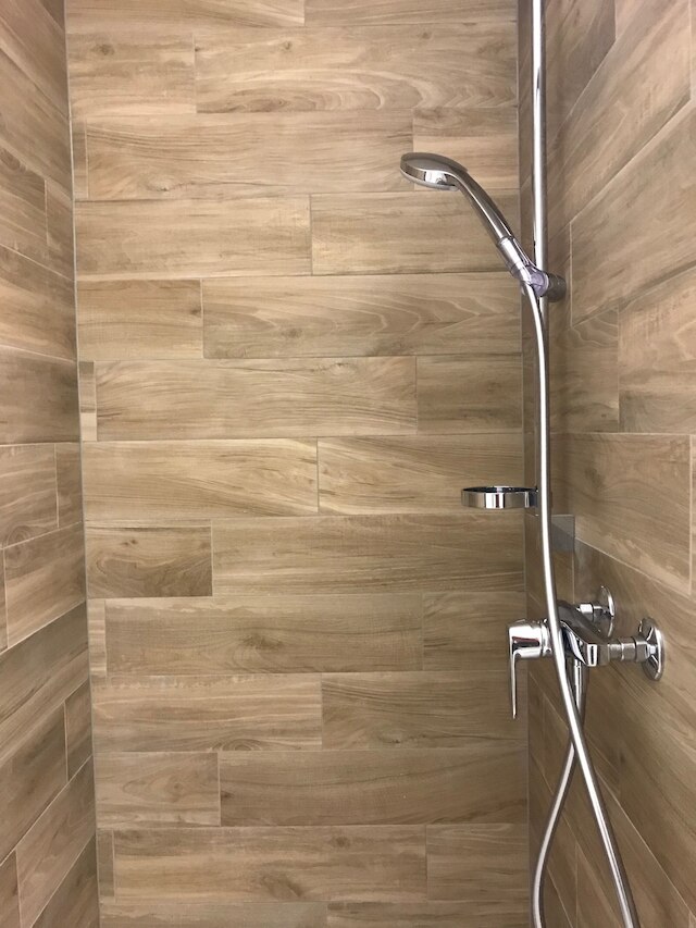 EPFLとローザンヌ市中心部近くの大きなスタジオ