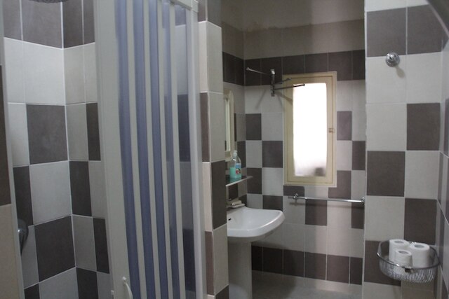 ルーム イン B&B - 1 ベッド イン ベーシック 8 ベッド ミックスド ドーム - シェアード バスルーム