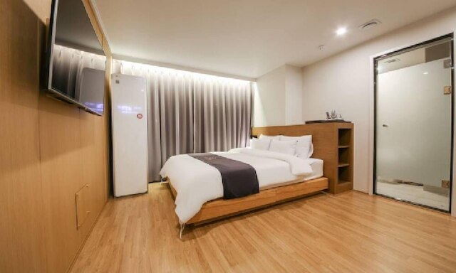 Gwangju Divine Hotel