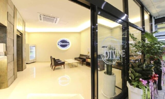 Gwangju Divine Hotel