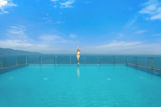 キャンバス ダナン ビーチ ホテル