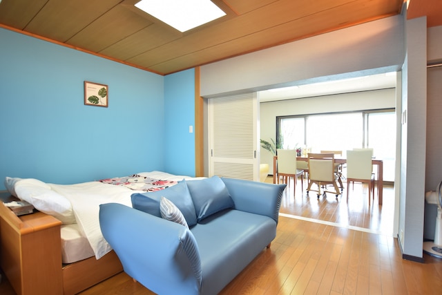 Ocean Front BEACH 312 hot spring