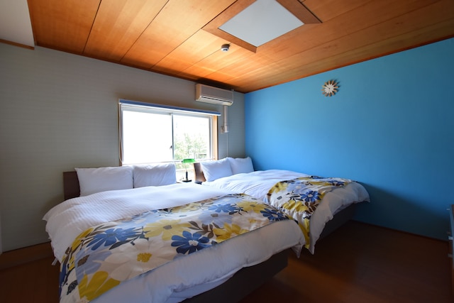 Ocean Front BEACH 312 hot spring