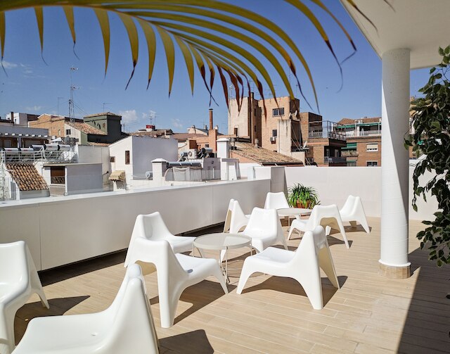 ブロス ホステル