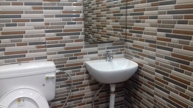 豪華なS.デリ外国人エリア、非常に安全、ラジパット・ンガー-2