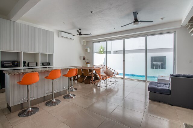 ハウス イン カンクン ニア トゥ ザ エアポート イン アファミリー ネイボーフッド