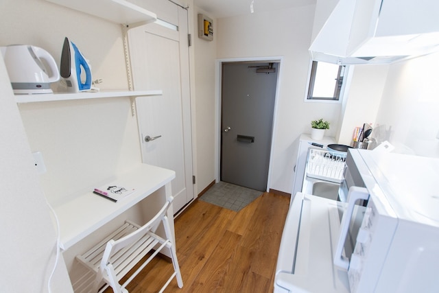 NOMAD コンフレール