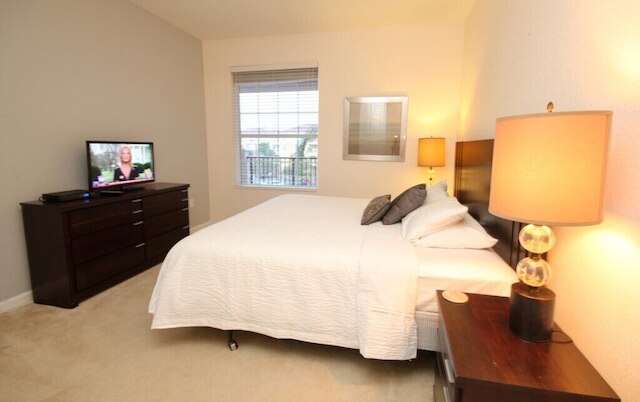 7-305 3 ベッドルームコンド バイ レッドオーニング