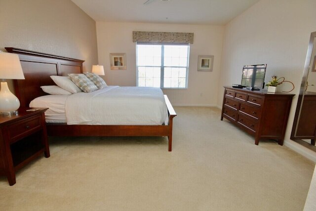 7-305 3 ベッドルームコンド バイ レッドオーニング