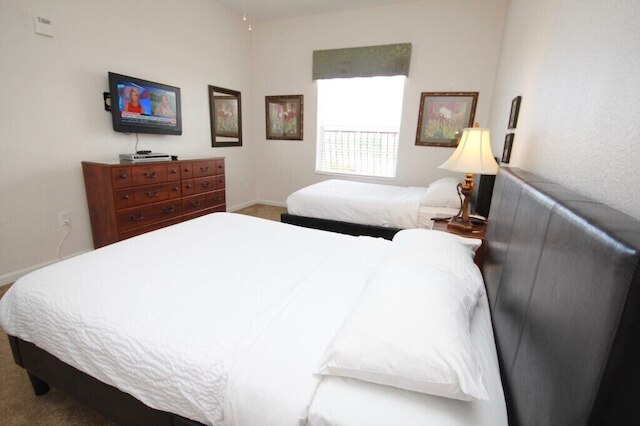 プールビュー ペントハウス - ニュー! 3 ベッドルーム ホーム バイ レッドオーニング