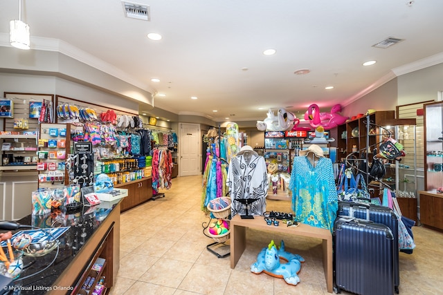 ミランダズ ジェム デラックス 3 ベッドルーム コンドミニアム バイ レッドオーニング