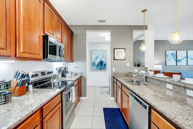 ヴェロズ ジェム デラックス 3 ベッドルーム コンドミニアム バイ レッドオーニング