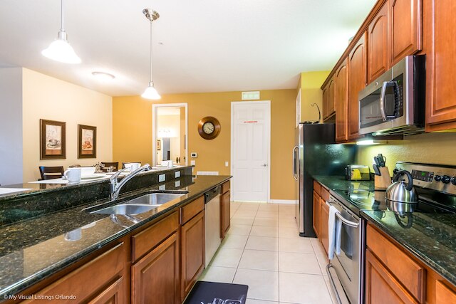 カーサミッシェル 2 ベッドルーム コンドミニアム バイ レッドオーニング