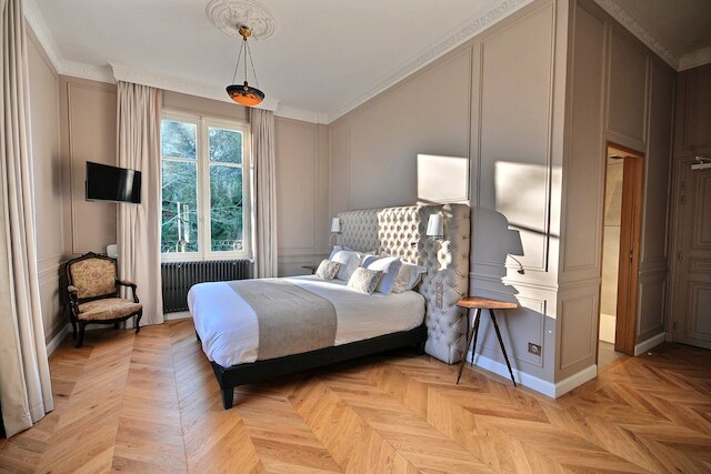 シャトー ドゥ ラ ブリブルディエール - 8 ミン カブール