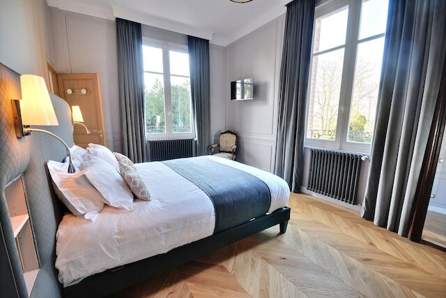 シャトー ドゥ ラ ブリブルディエール - 8 ミン カブール