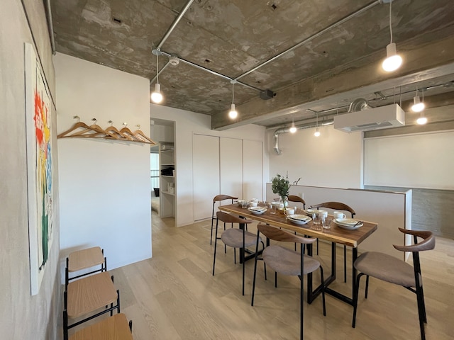 第 3 ひまわりビル 504、704