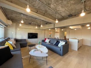 第 3 ひまわりビル 504、704