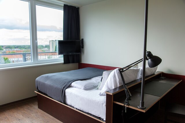 ベース アパートメンツ