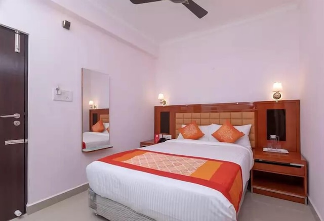 スワルナム レジデンシー