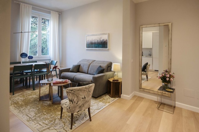 アパートメンツ フローレンス オーブラテ エクスクルーシブ