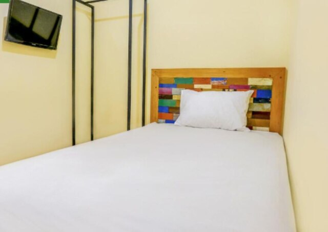 オマー アニン ボーディング ハウス