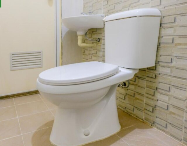 オマー アニン ボーディング ハウス