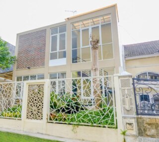 オマー アニン ボーディング ハウス