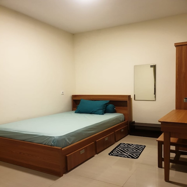 コスト カルティーニ シャリア 1