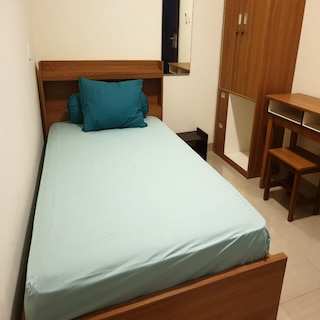 コスト カルティーニ シャリア 1