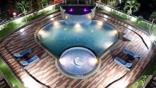 ヴューパレス、アルトテルキューエイト