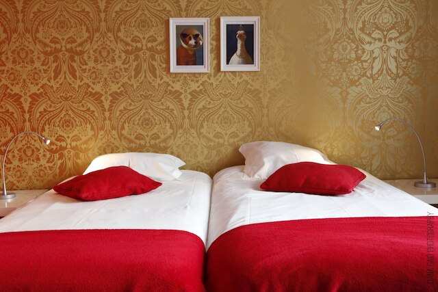 リヴリ シネマ ホステル