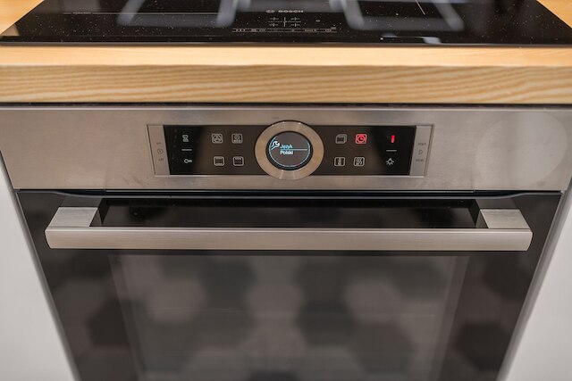 P&O アパートメンツ ツィベルネティキ 6