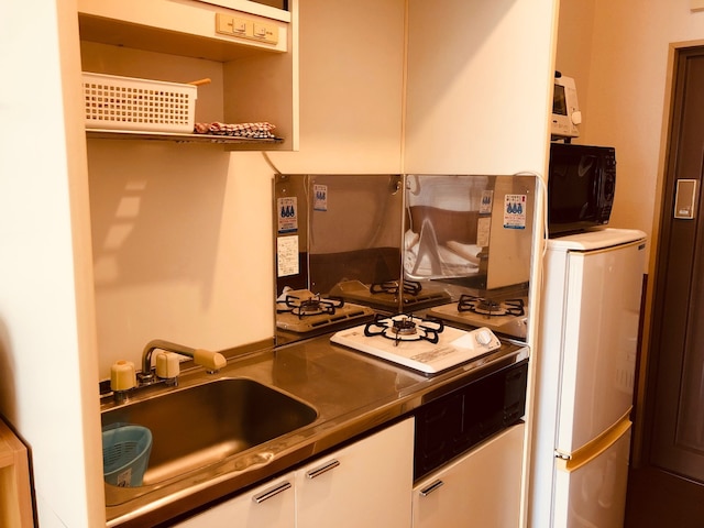 伏見 IVY 401 (二段ベッドツイン)