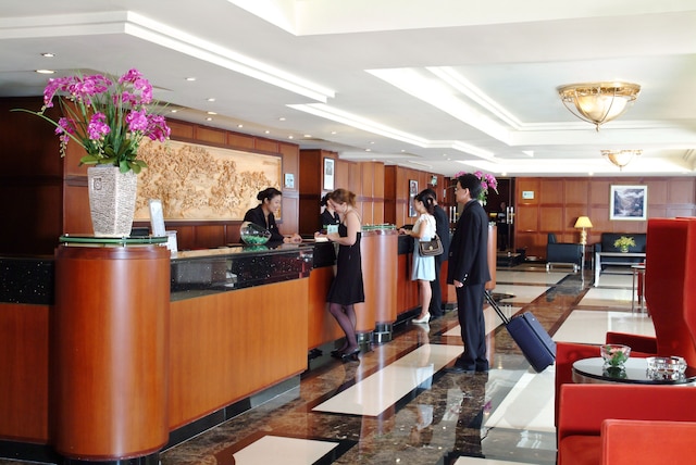 Xinhua Hotel Wuhan