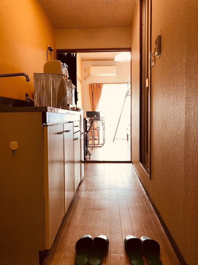 西陣 IVY (二段ベッド、ツイン)