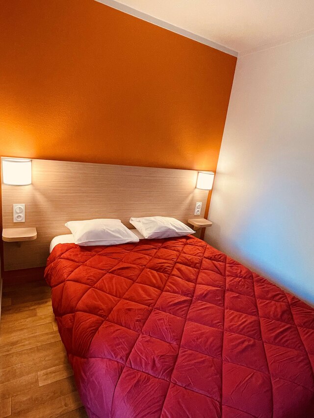 プルミエール クラッセ レンヌ ウエスト - ル ルー