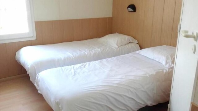 プルミエール クラッセ レンヌ ウエスト - ル ルー