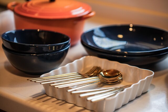 伊豆ハウス ラグジュアリー ログ、快適な暖炉