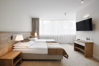 W セルク クラコワ アパートホテル