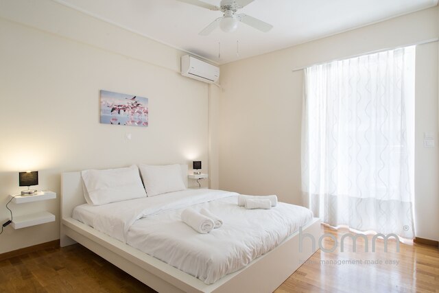 マグニフィセント 100M ホム ペントハウス リカベトス ビュー