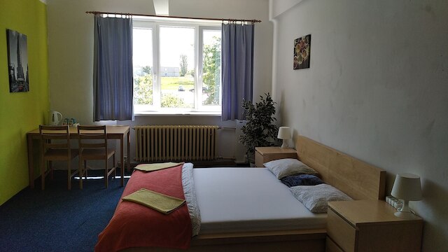 モーテル グラド