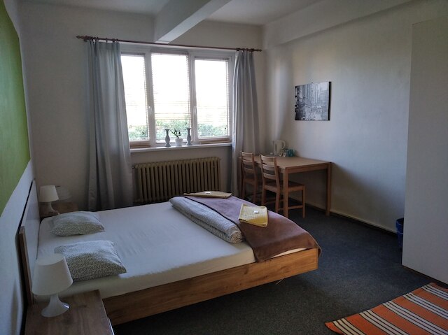 モーテル グラド