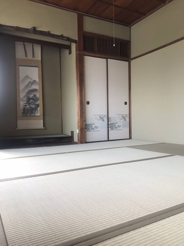 ゲストハウス三軒家