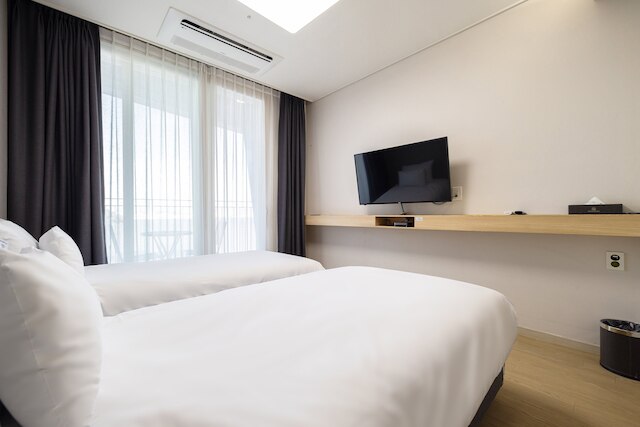 Ocean Soleview Hotel